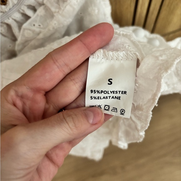 Amazon White Eyelet Off-Shoulder Ruffle Button-Front Camisole - Picture 3 of 4